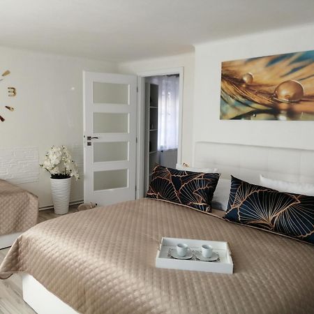 Apartman Deluxe Cheb Exteriör bild