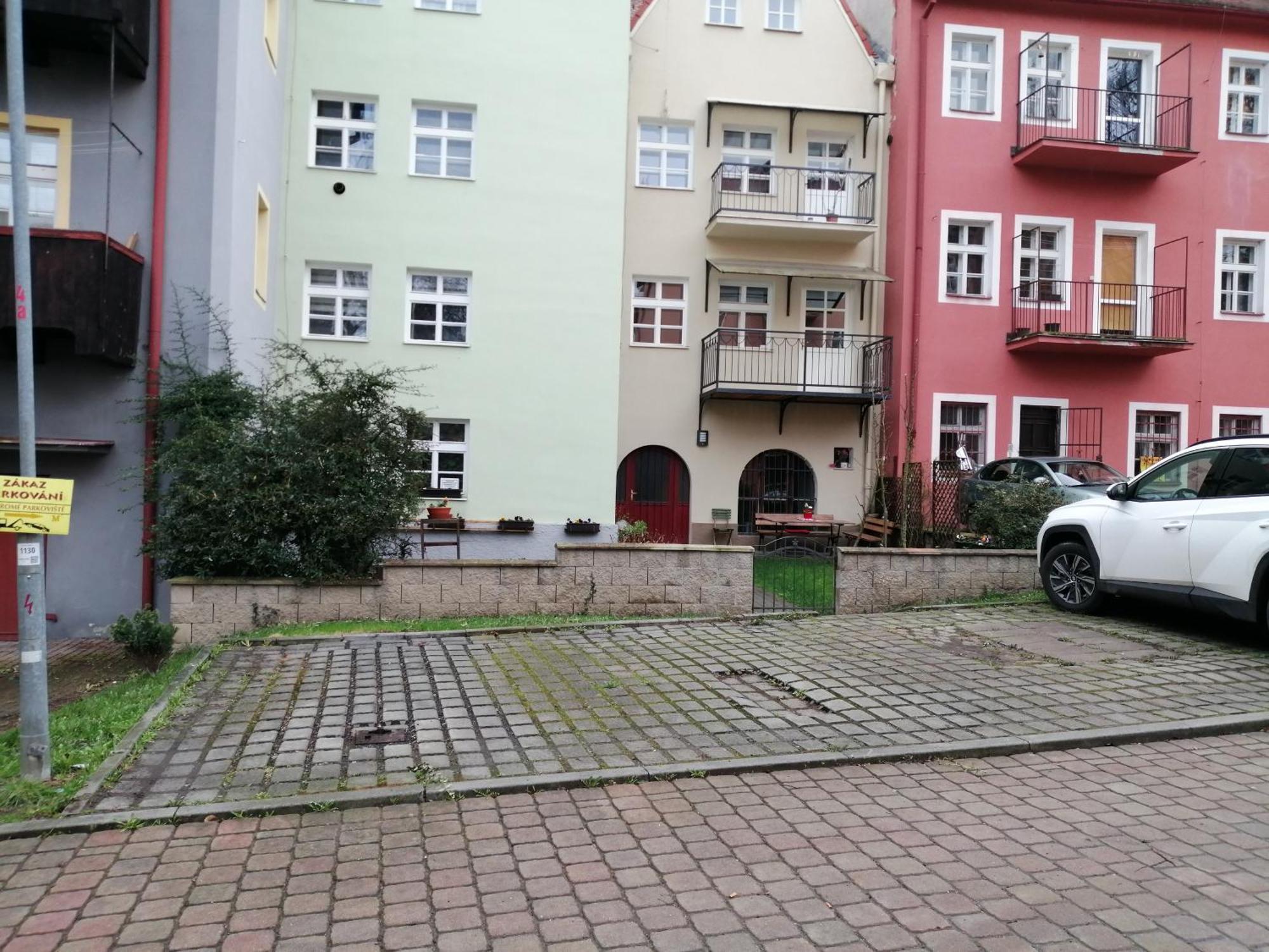 Apartman Deluxe Cheb Exteriör bild