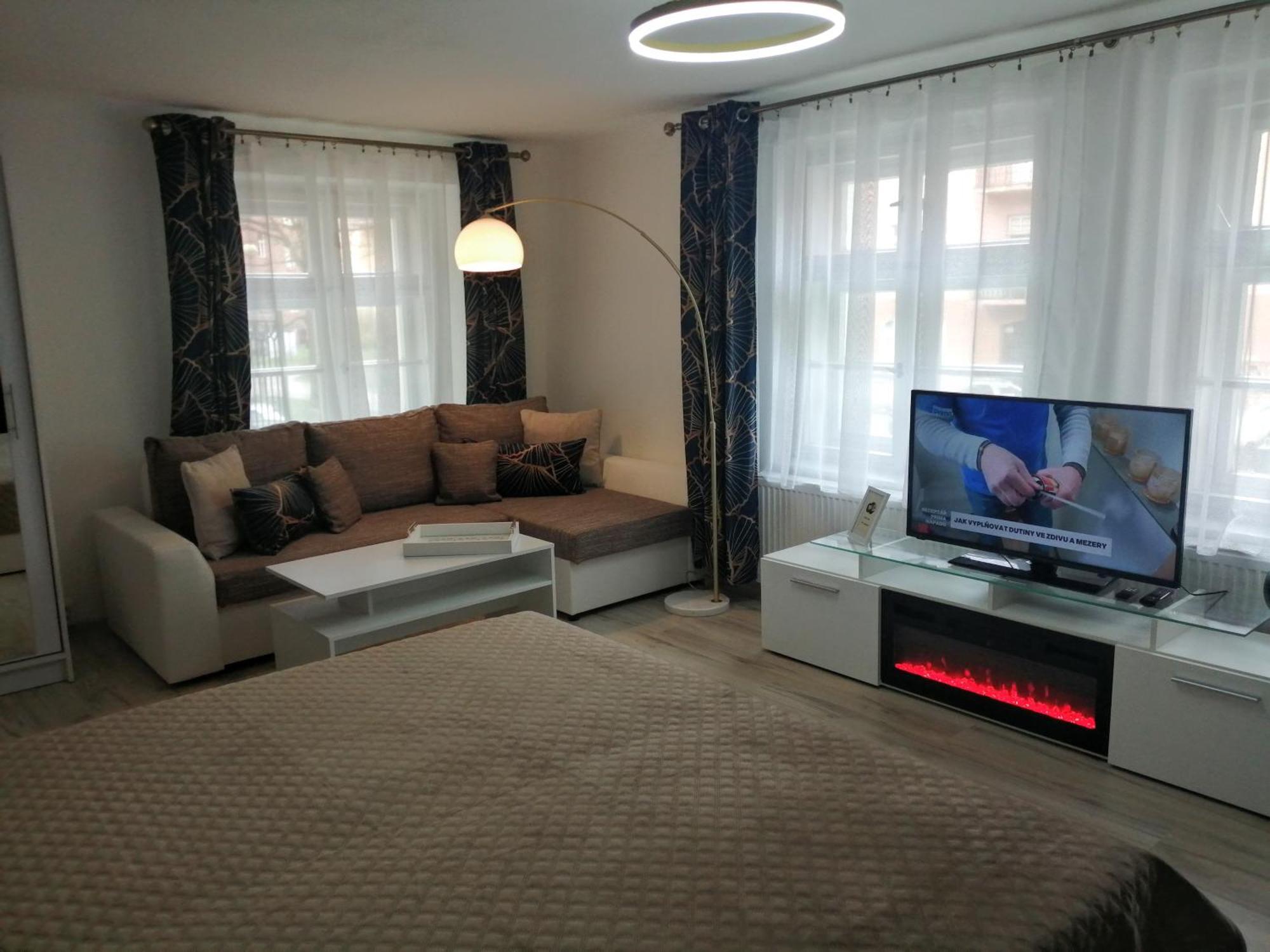Apartman Deluxe Cheb Exteriör bild