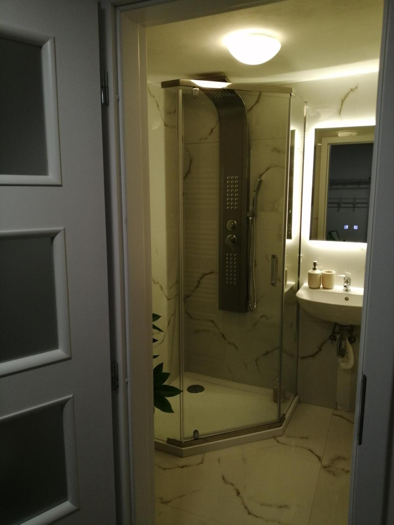 Apartman Deluxe Cheb Exteriör bild